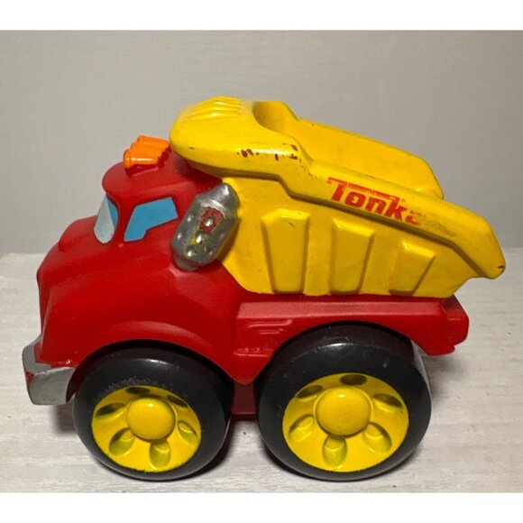 Hasbro Chuck & Friends Classic Chuck 2010 - Picture 6 of 7